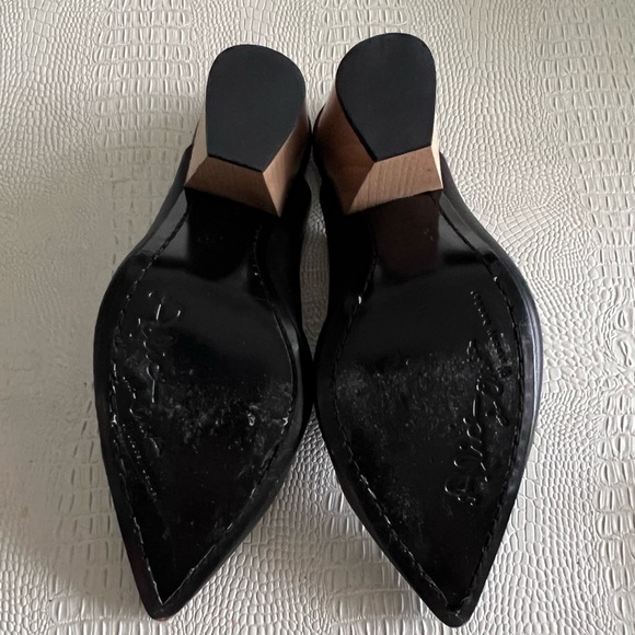 Alice and Olivia Pointy Toe Mules - Picture 7 of 8